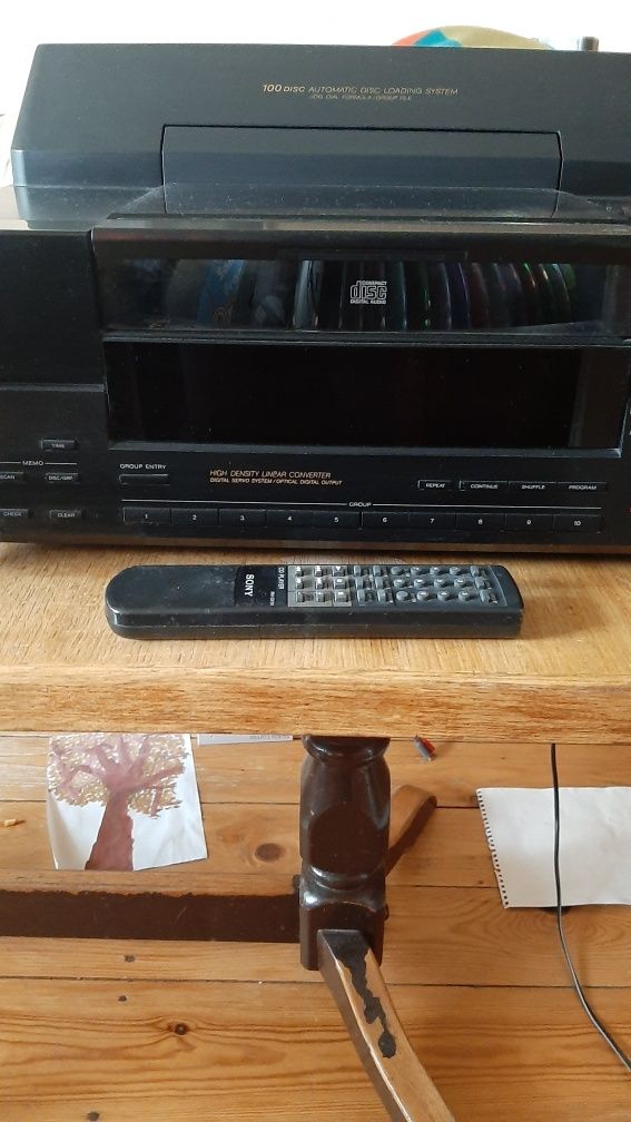 Zmieniarka cd Sony CDP-CX151  na 100 plyt