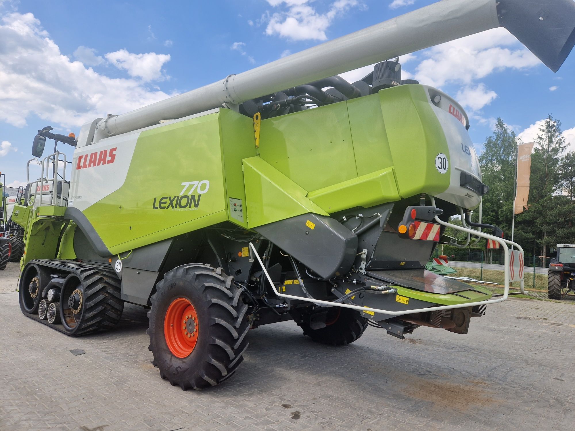 Kombajn zbożowy Claas Lexion 770 TT z Niemiec