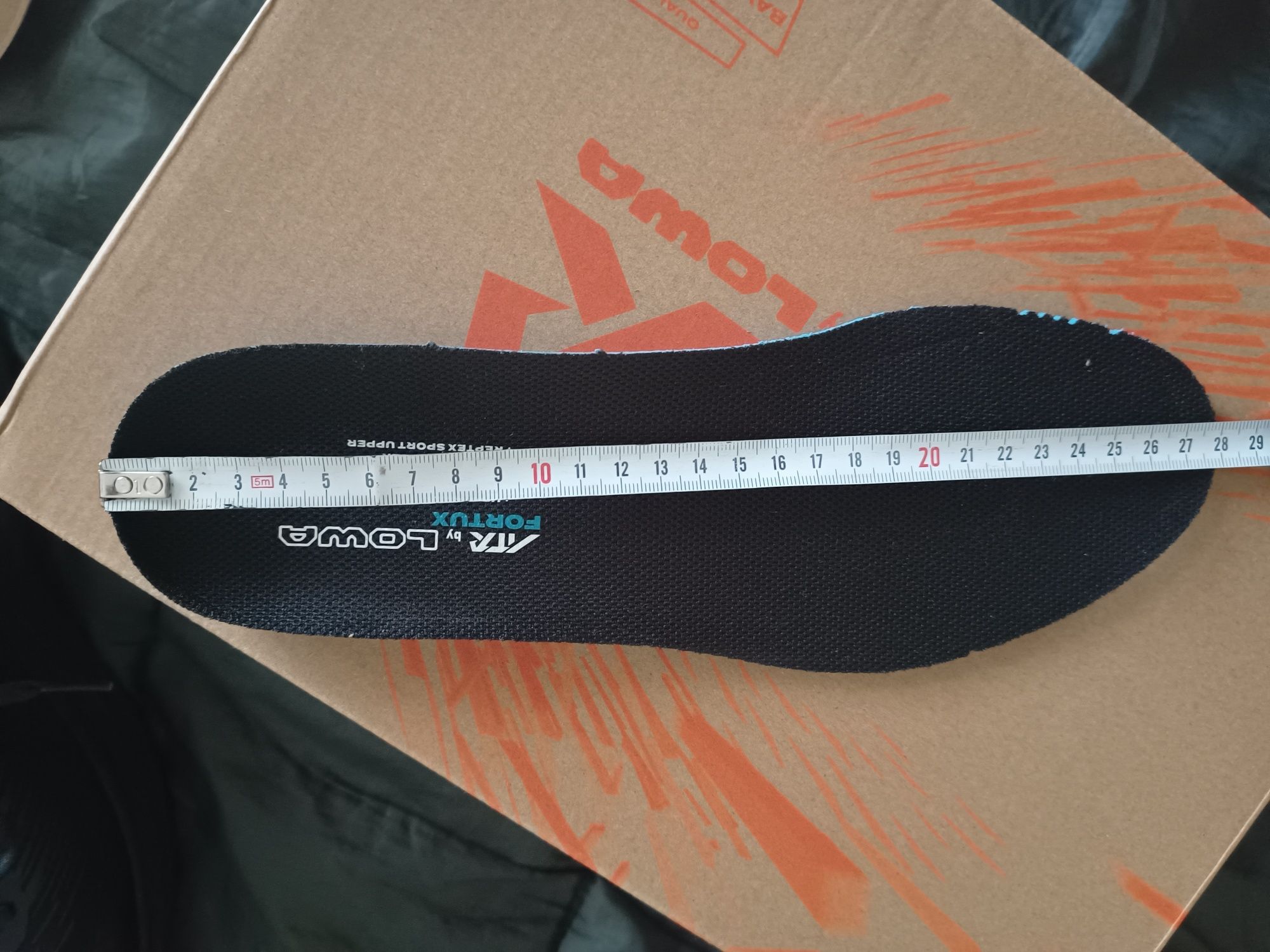 Buty LOWA FORTUX 42,5 nowe. Ewentualnie zamiana na 43, 43,5.
