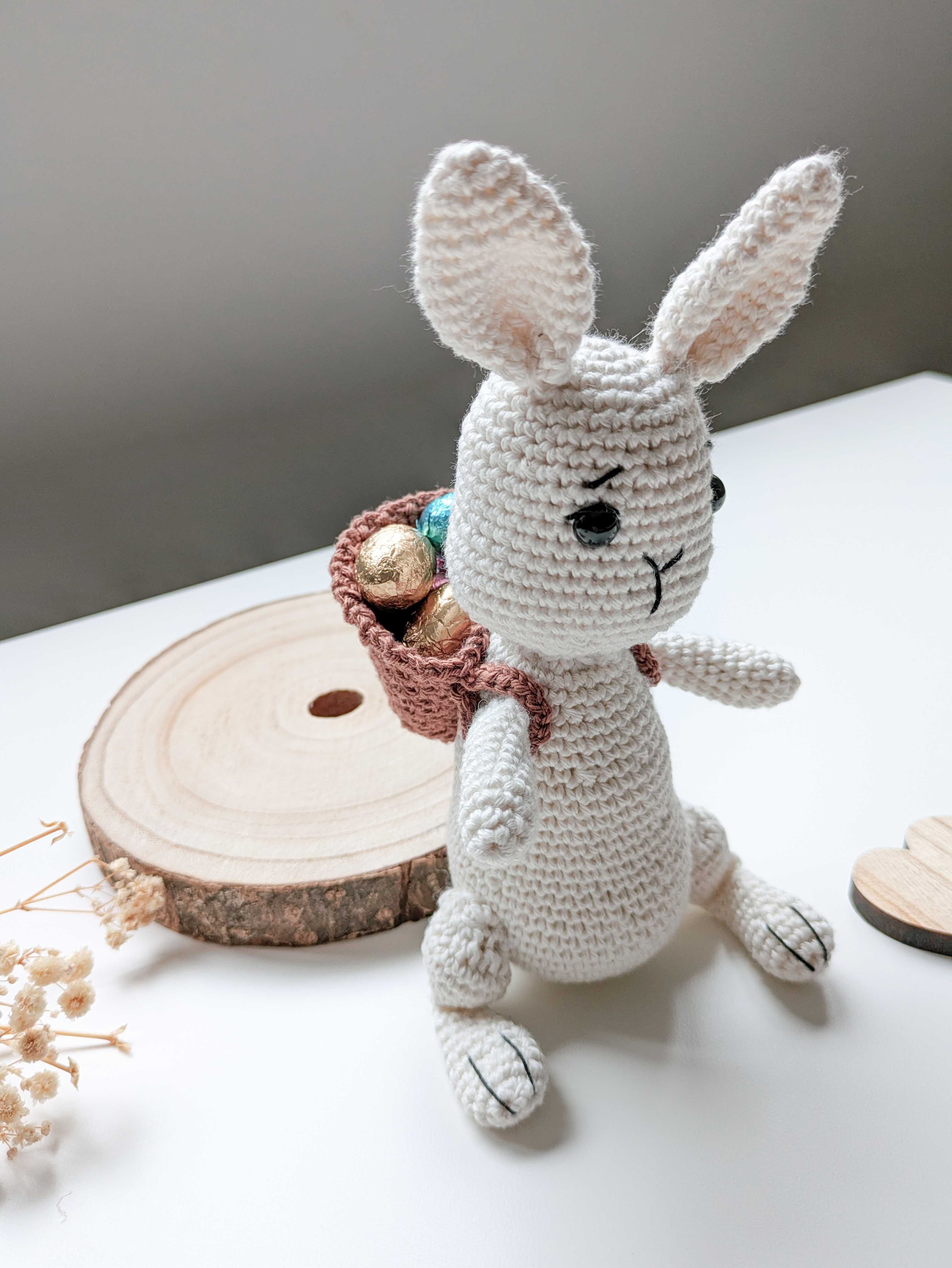 Coelho em amigurumi