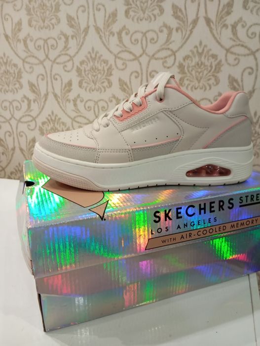Кросівки Sketchers Uno Court