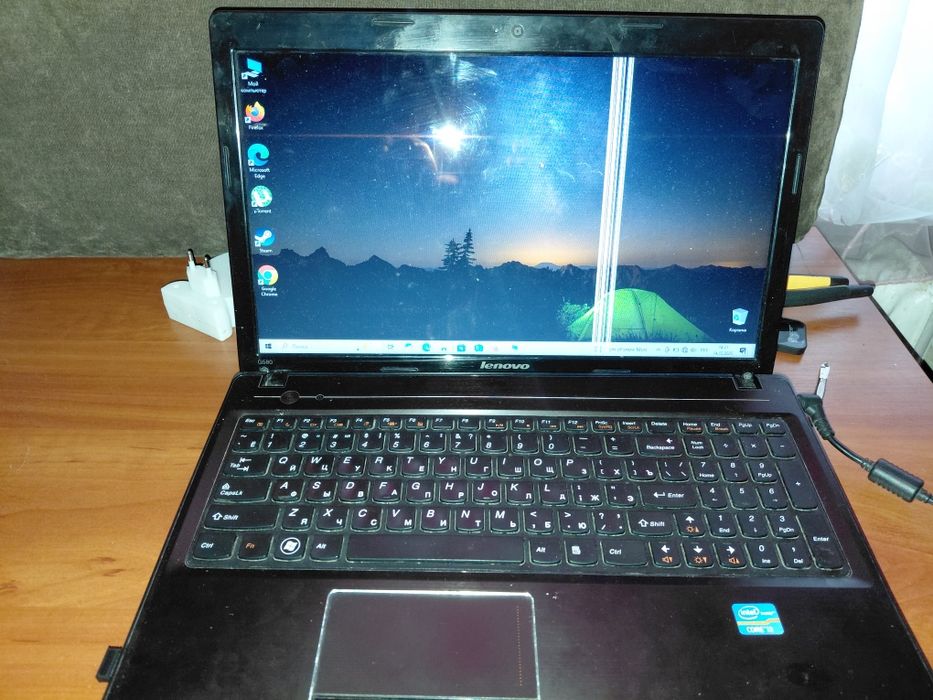 Продам ноутбук  Lenovo intel core i5, 8гб ОЗУ, на запчастини