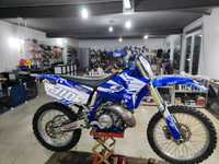 Yamaha YZ 250...