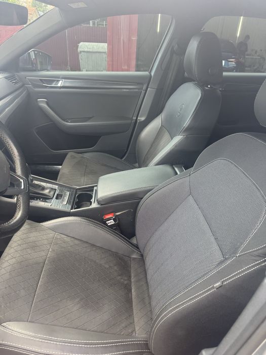 Продам Skoda superb 2.0