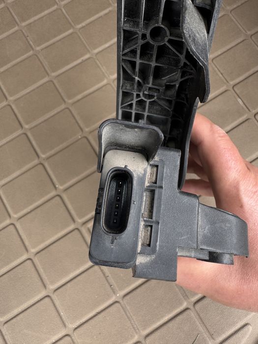 Педаль газа акселератора kia optima