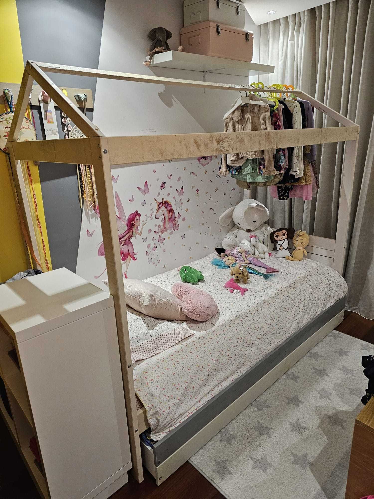 Vendo cama "casinha" com arrumação