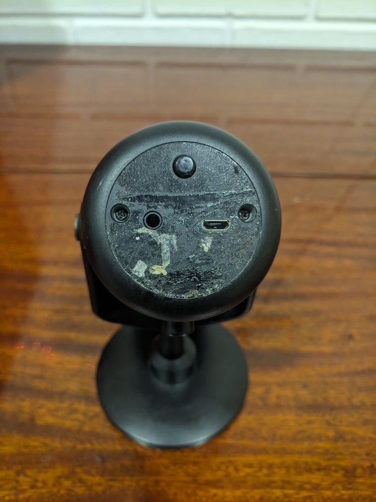Динамический микрофон Razer Seiren X Elite на ремонт / запчасти