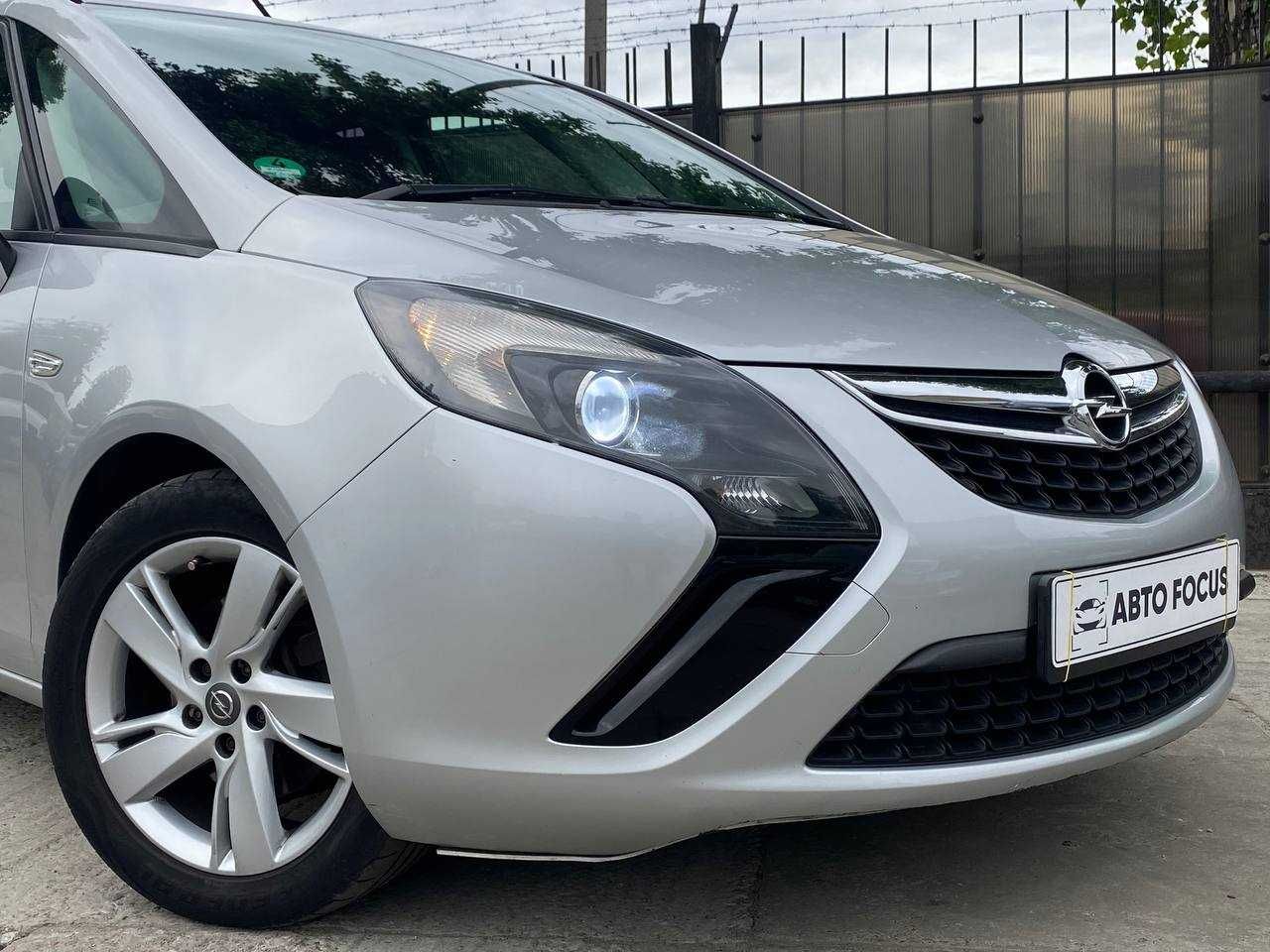 Opel Zafira 2012 1.4 Газ або Бензин МТ Лізінг/Обмін