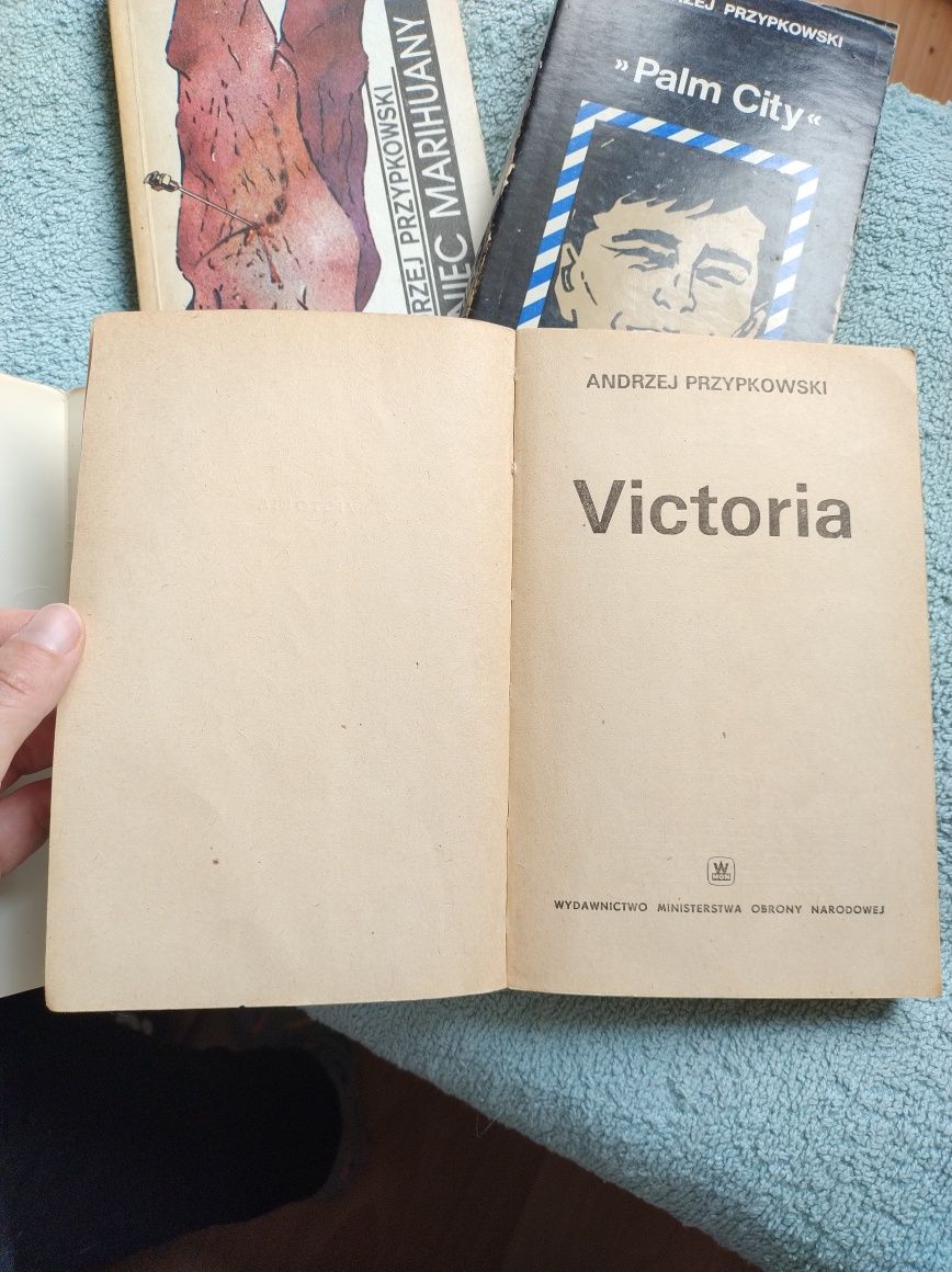 Zestaw książek Victoria Palm City Taniec Marihuany Andrzej Przypkowski