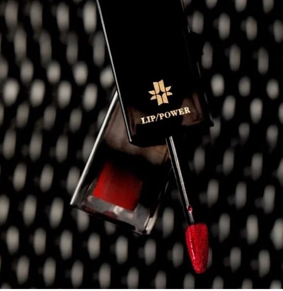 Рідка стійка помада Joséphine naturalisé matte liquide lipstick