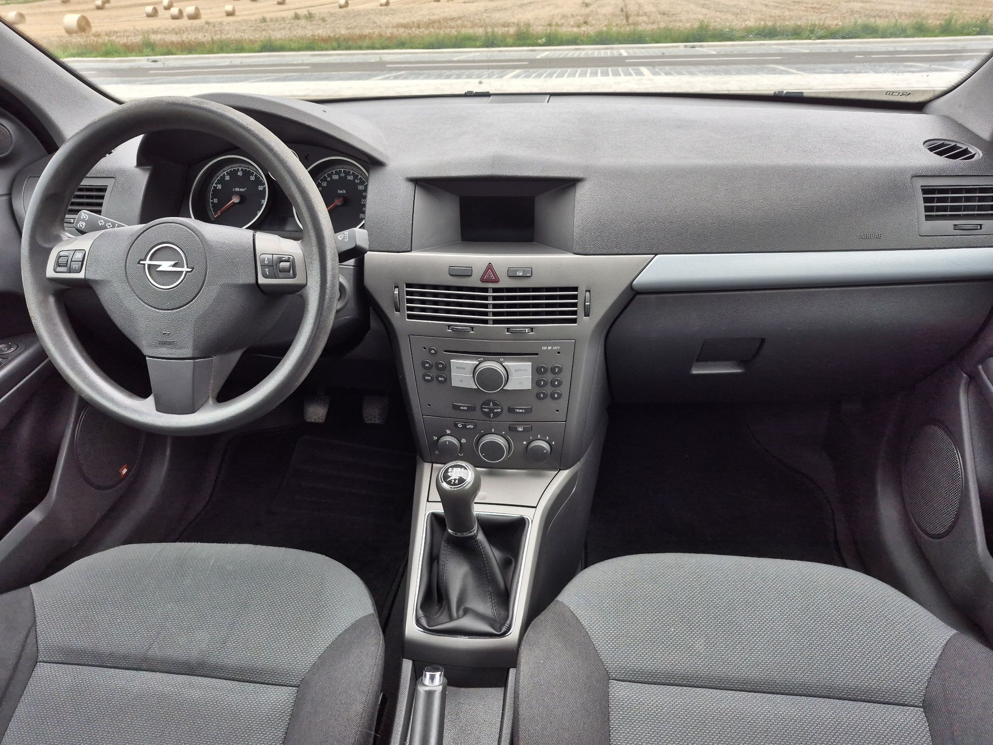 Opel Astra H GTC 1.6 Benzyna 105km