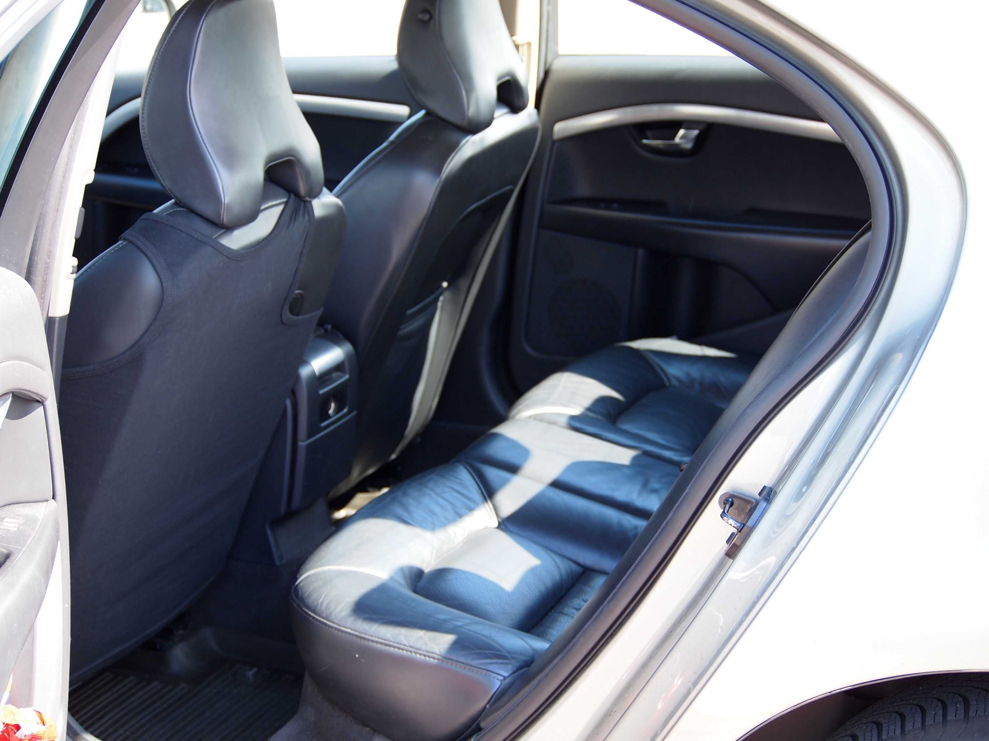 VOLVO S80 2.5t 200km