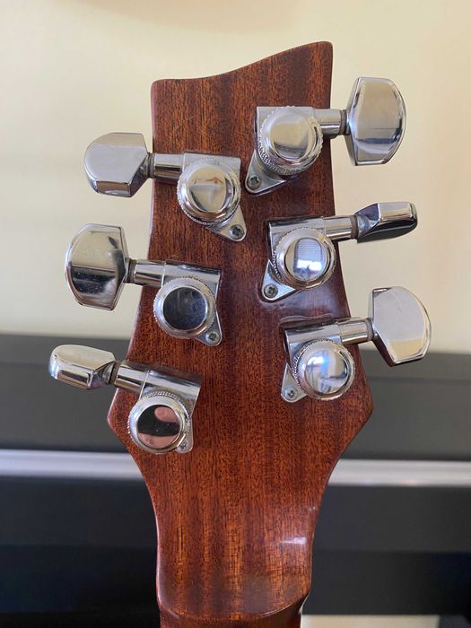 Guitarra Elétrica - Custom Made - Construtor Jorge Nascimento