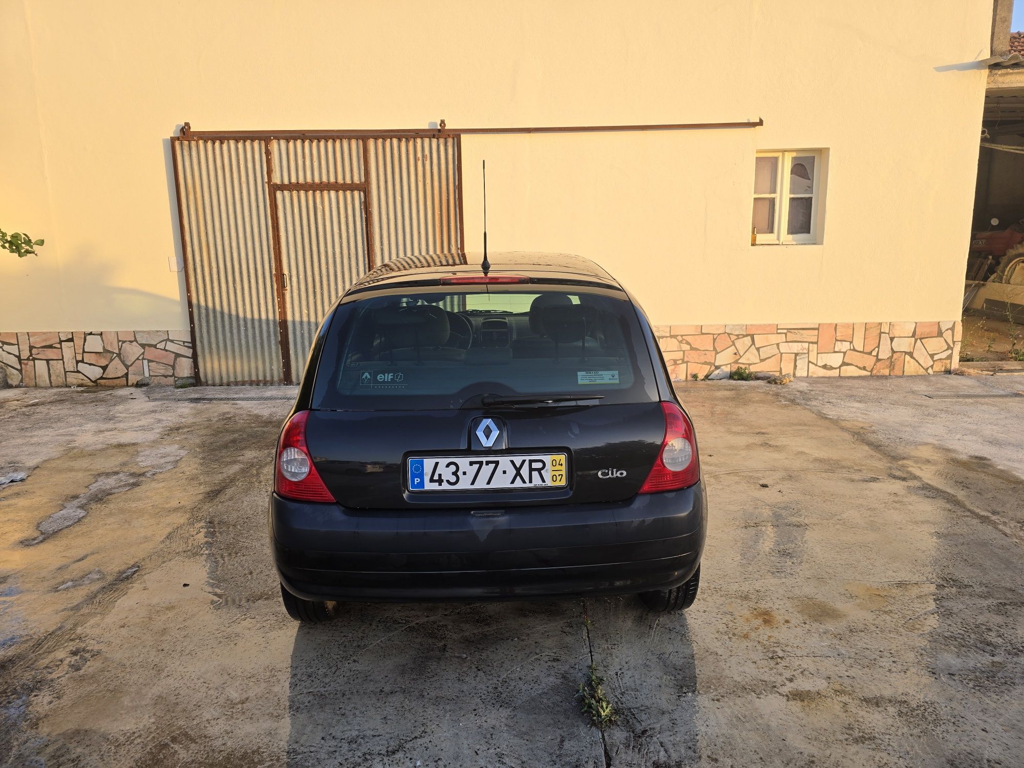 Renault clio 1.5 dci de 2004