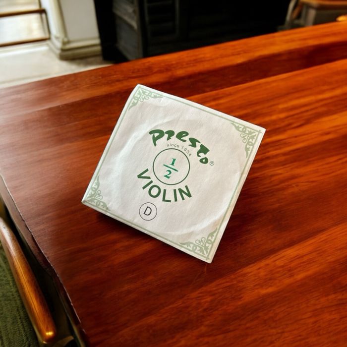 PRESTO struna D struna 1/2 do skrzypiec