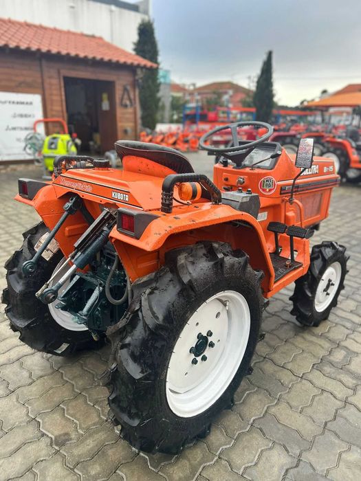 KUBOTA B1-15 imaculado