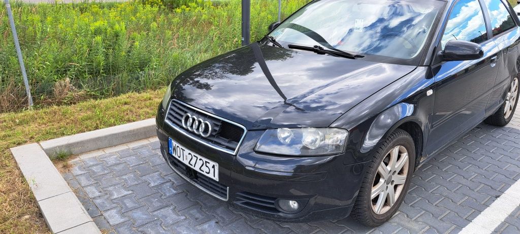 Audi a3, 1.6 mpi, czarny, sprawny