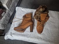 Zimowe buty damskie