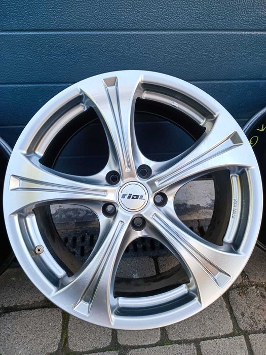 Felgi alu  RIAL 5x112 18" 8J et35 Audi, Skoda, VW, Seat, Mercedes