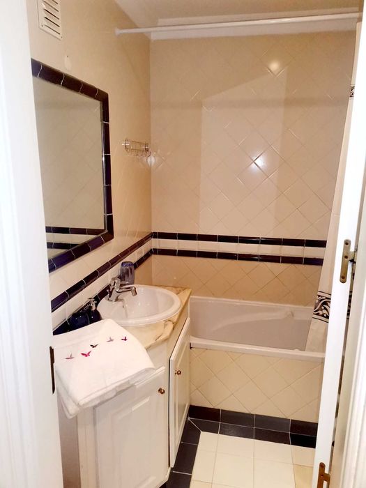 Arrenda-se Apartamento T2 Quinta da Beloura - despesas incluídas