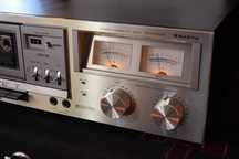 Leitor de cassetes Sanyo