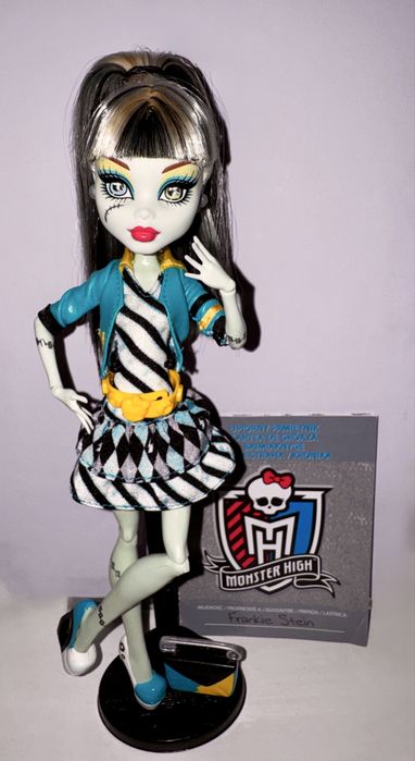 Монстер хай день фото Френкі