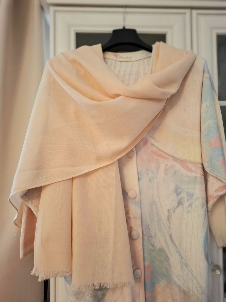 Elegancki nowy kardigan pastelowy rozm. 46/48
