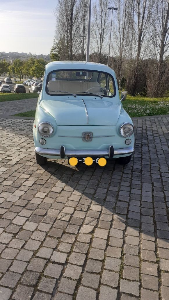 Fiat 600 Clássico