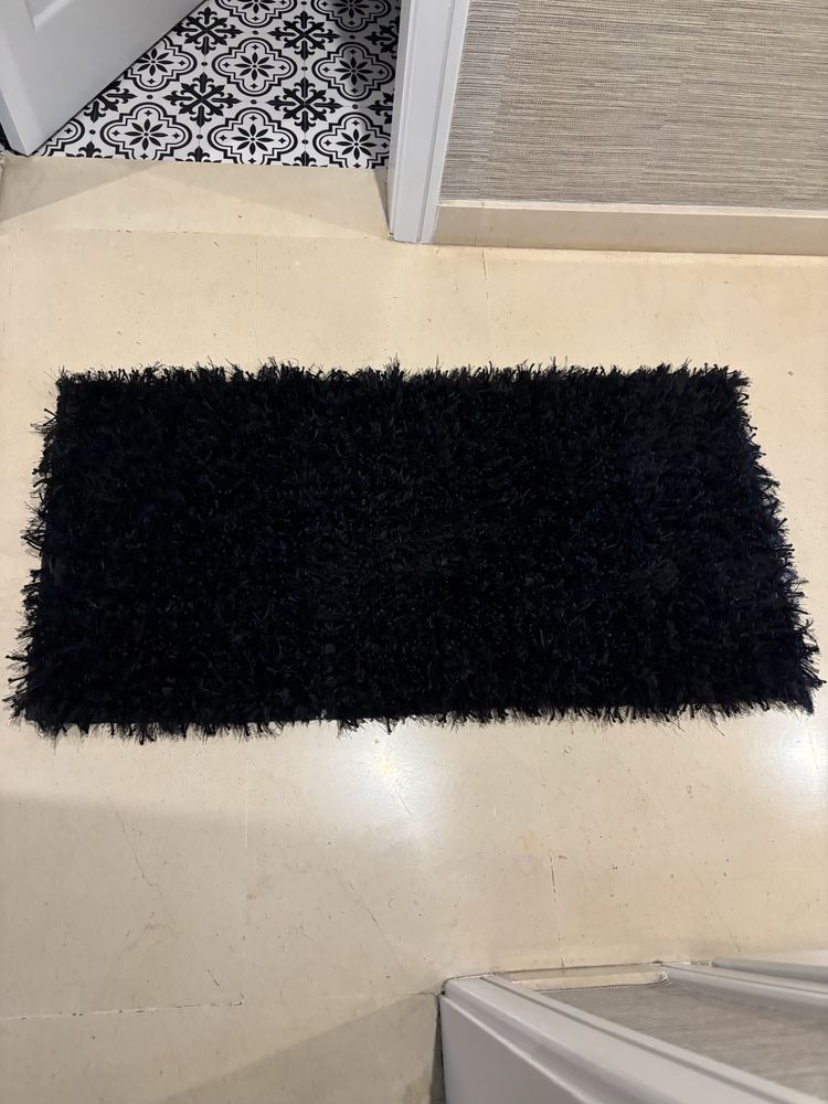 Tapetes pelo alto preto