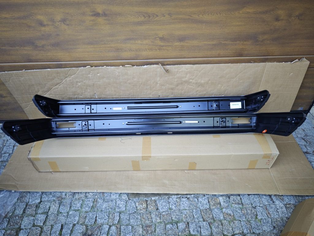 VW Golf MK1 Cabrio komplet zderzaków - NOWE