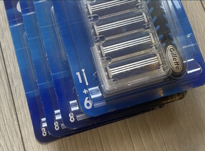 Mega zestaw! Maszynka Gillette Sensor 3 + 30 zapasów Okazja