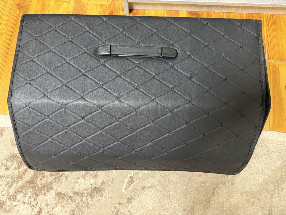 Органайзер для машини