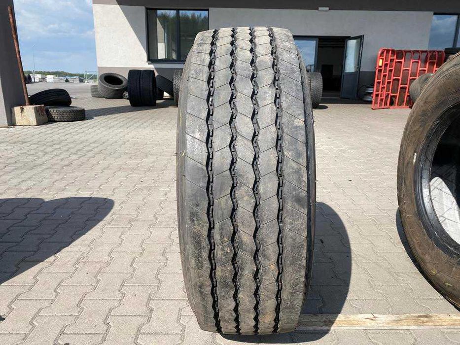 Opona ciężarowa używana naczepowa 385/65R22.5 TAURUS TOP 2000T / 14mm