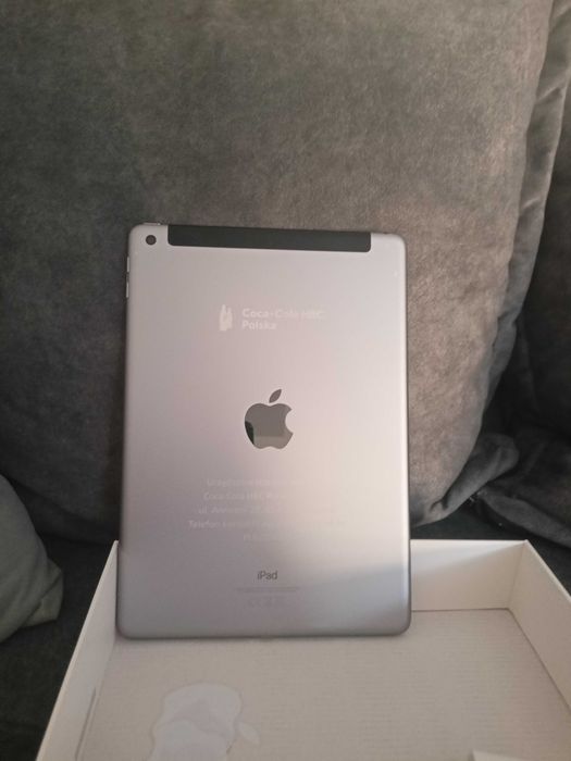Apple iPad 6 generacji 32 GB