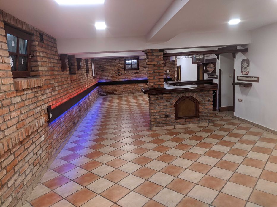Wynajmę lokal użytkowy / restaurację w centrum Wyrzyska