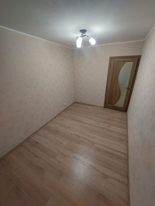 Продаю 3 кімнатну квартиру Проспект Миру вулиця Театральна сертифікат