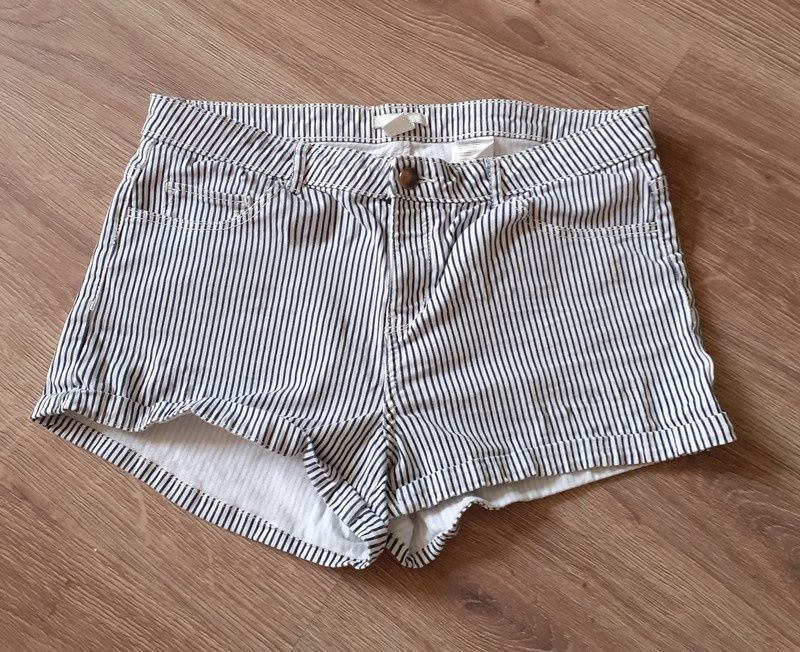 Zestaw ubrań lato 40 L h&m spodenki bluzki