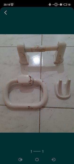 Acessórios para WC - rolo de papel - toalha e cabide