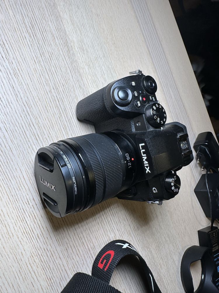 Panasonic Lumix DC-G90 i obiektyw 12-60