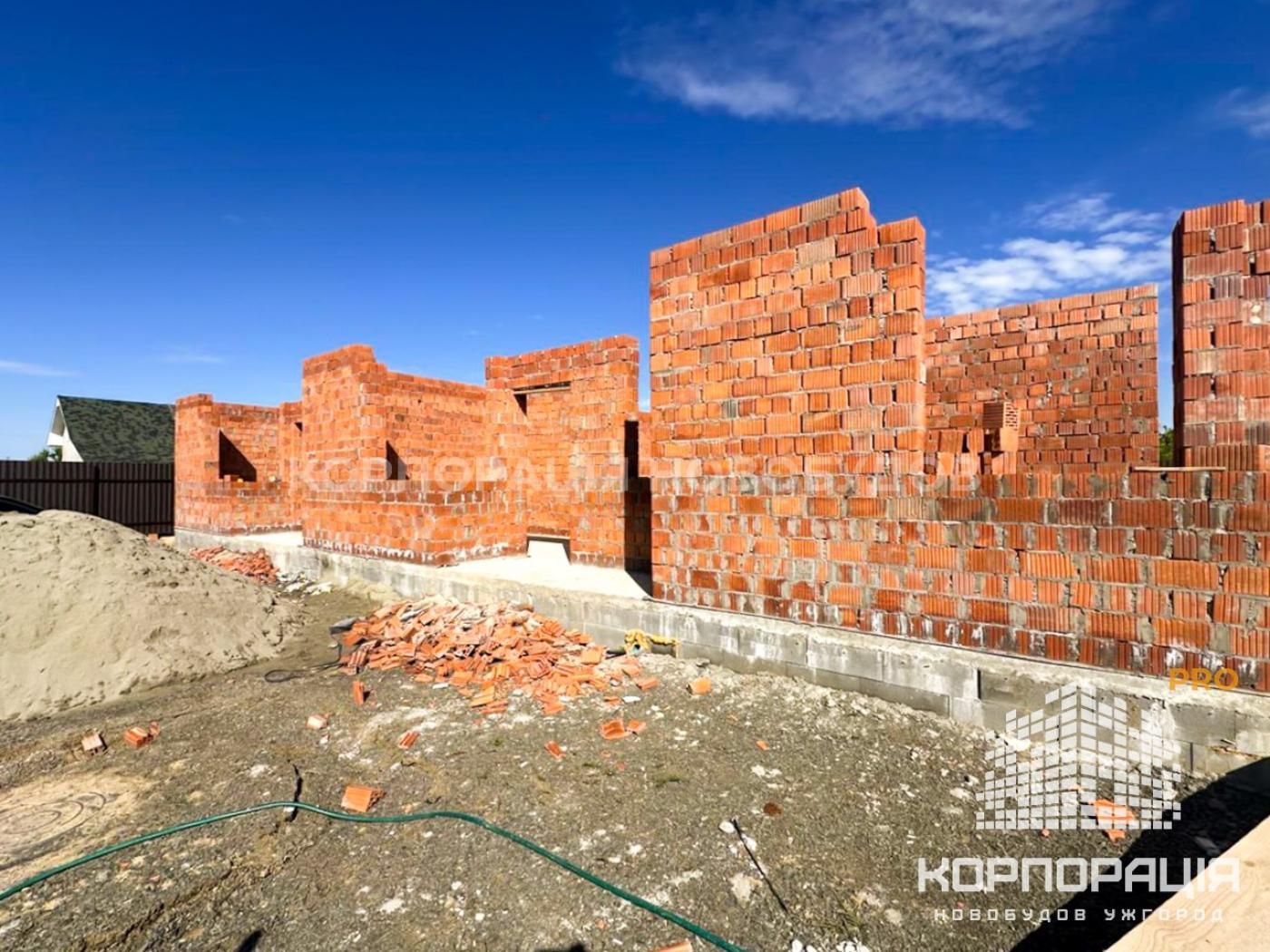 Від забудовника! Продаж котеджу у затишному р-ні неподалік від Центру