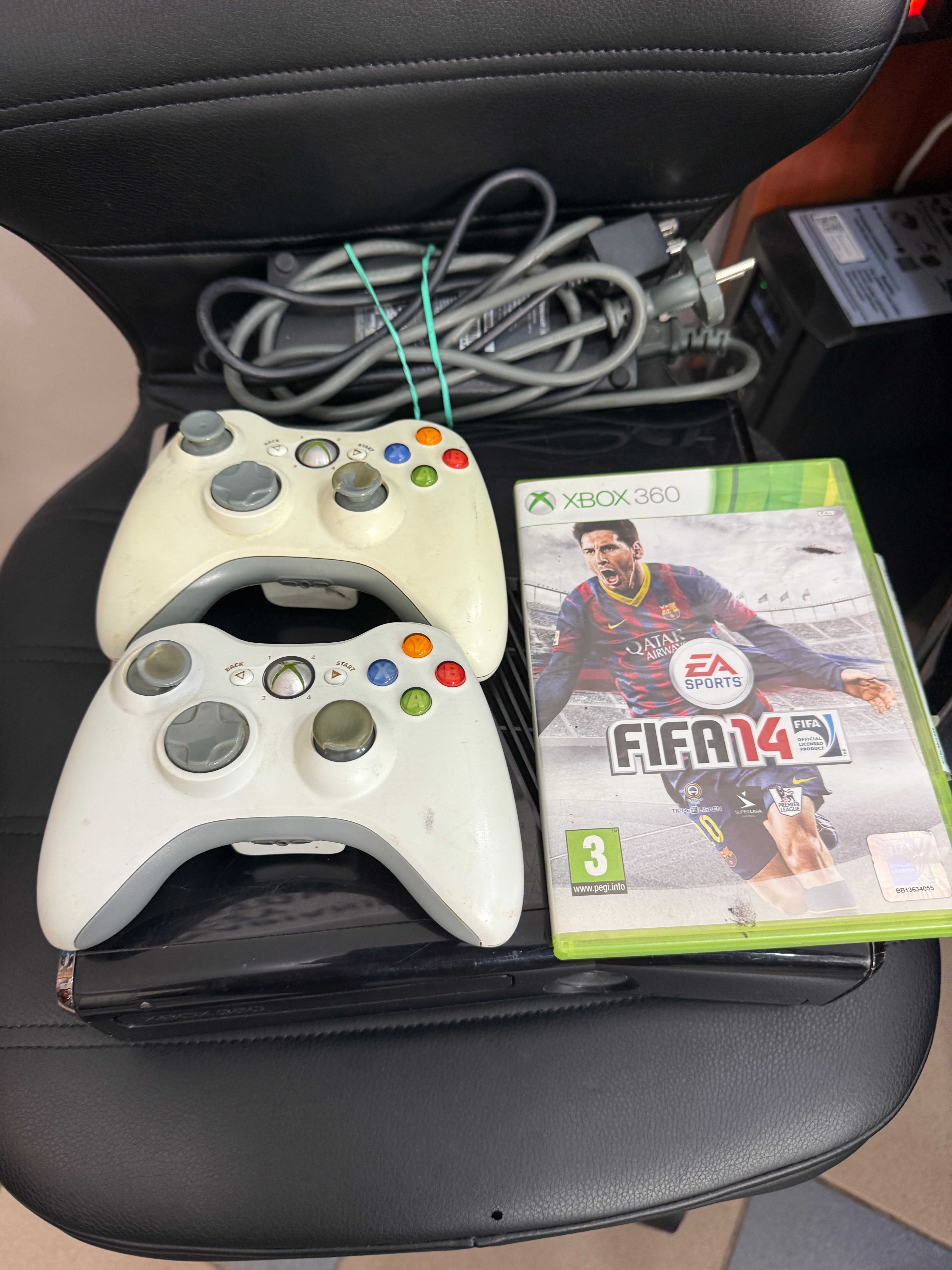 Konsola XBOX 360 250GB + 2 pady - Sprawna 100% - ASCOM ul klasztorna