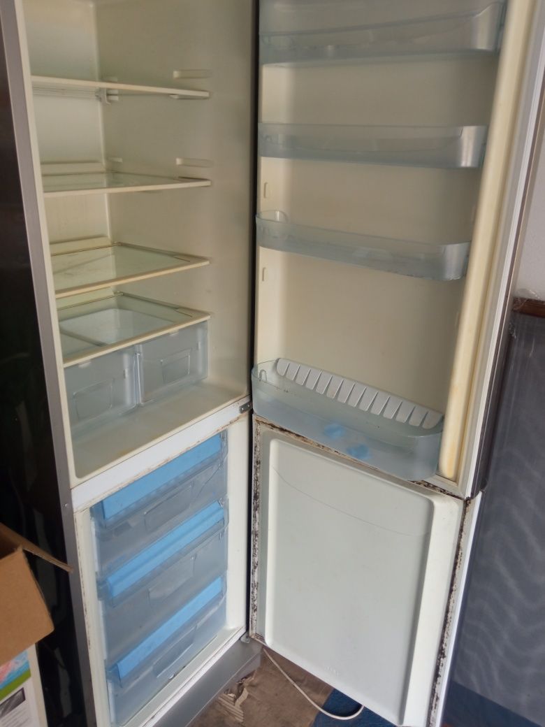 Lodówka  Indesit