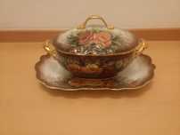 Terrina + Prato, da"Vista Alegre" Porcelana, pintados à mão