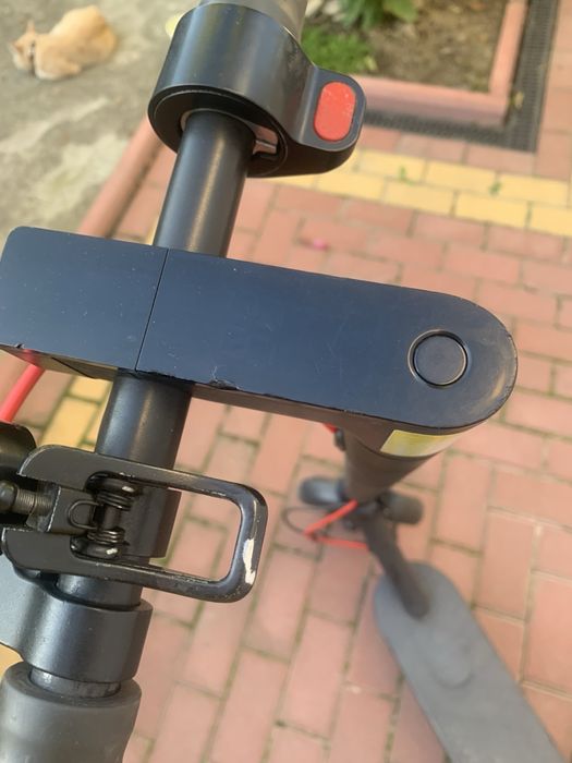 Продам електросамокат оригінальний xiaomi mi pro 2 black