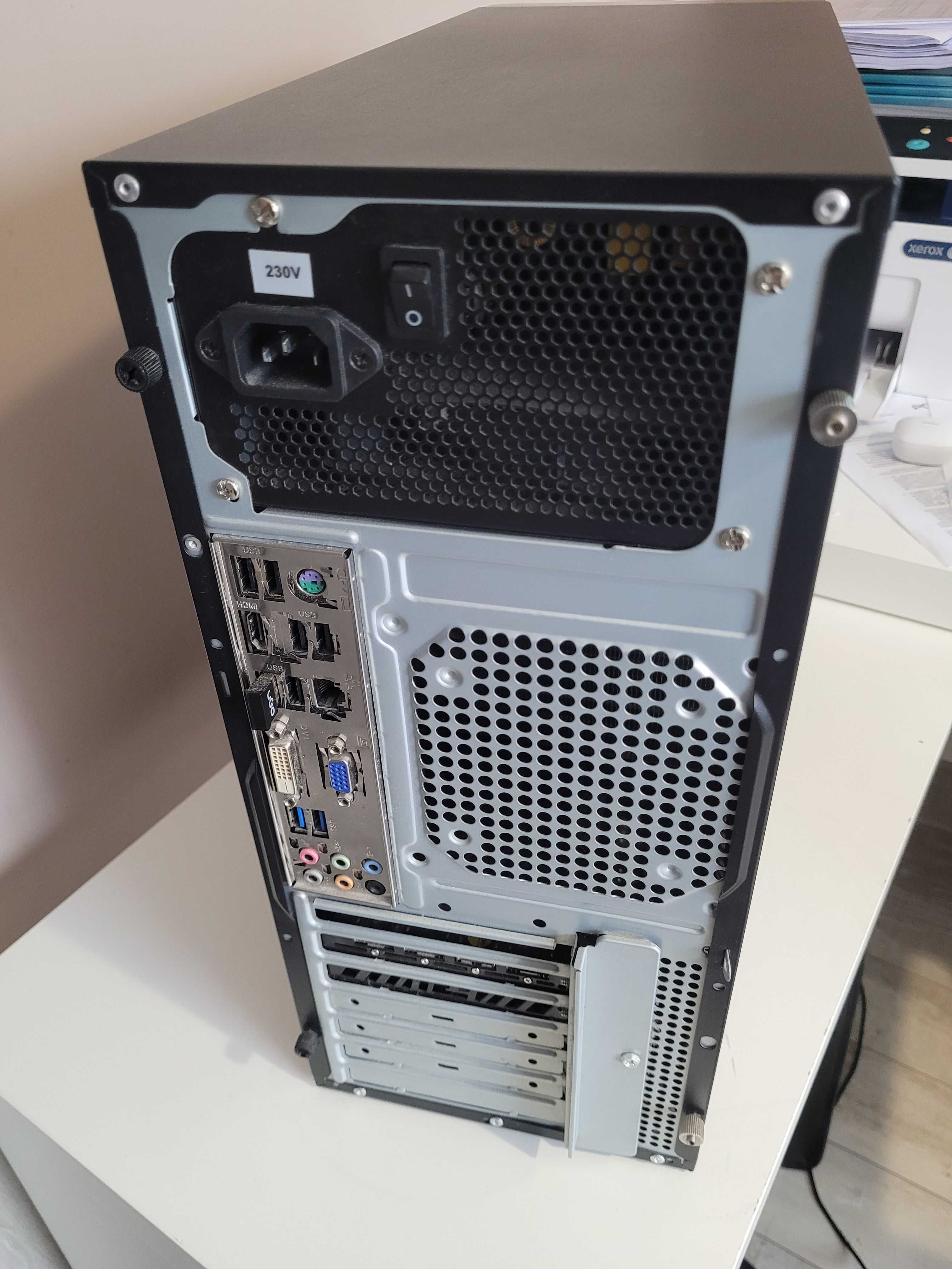 Komputer stacjonarny z kartą Radeon RX 6600