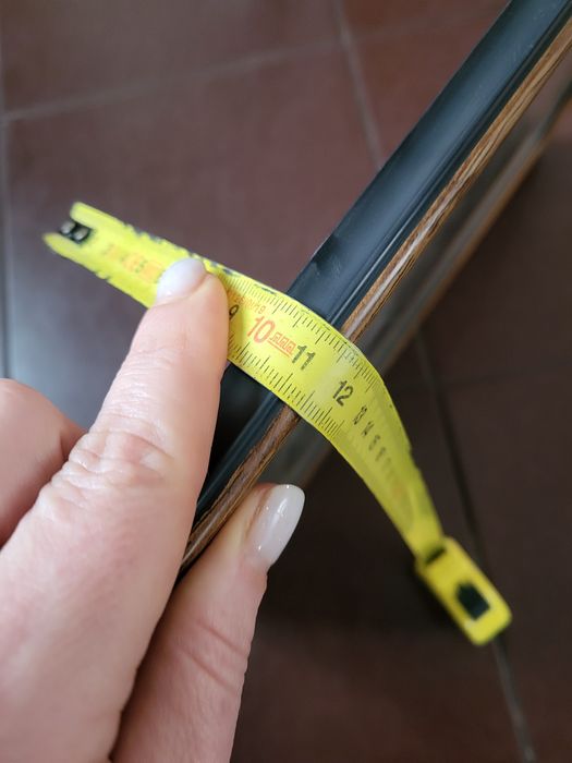 Картина графіка в рамці зі склом