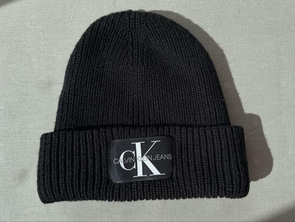 Шапка оригінал calvin klein