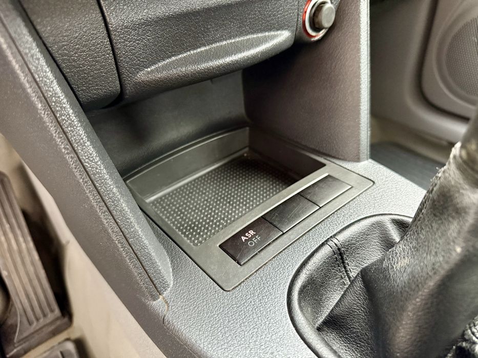 Volkswagen Caddy 2007 Рідна фарба