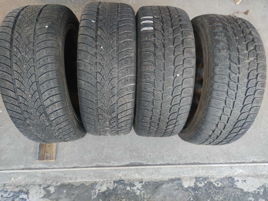 Opony zimowe z alufelgami 225/45R17 Bridgestone/ Blizzak