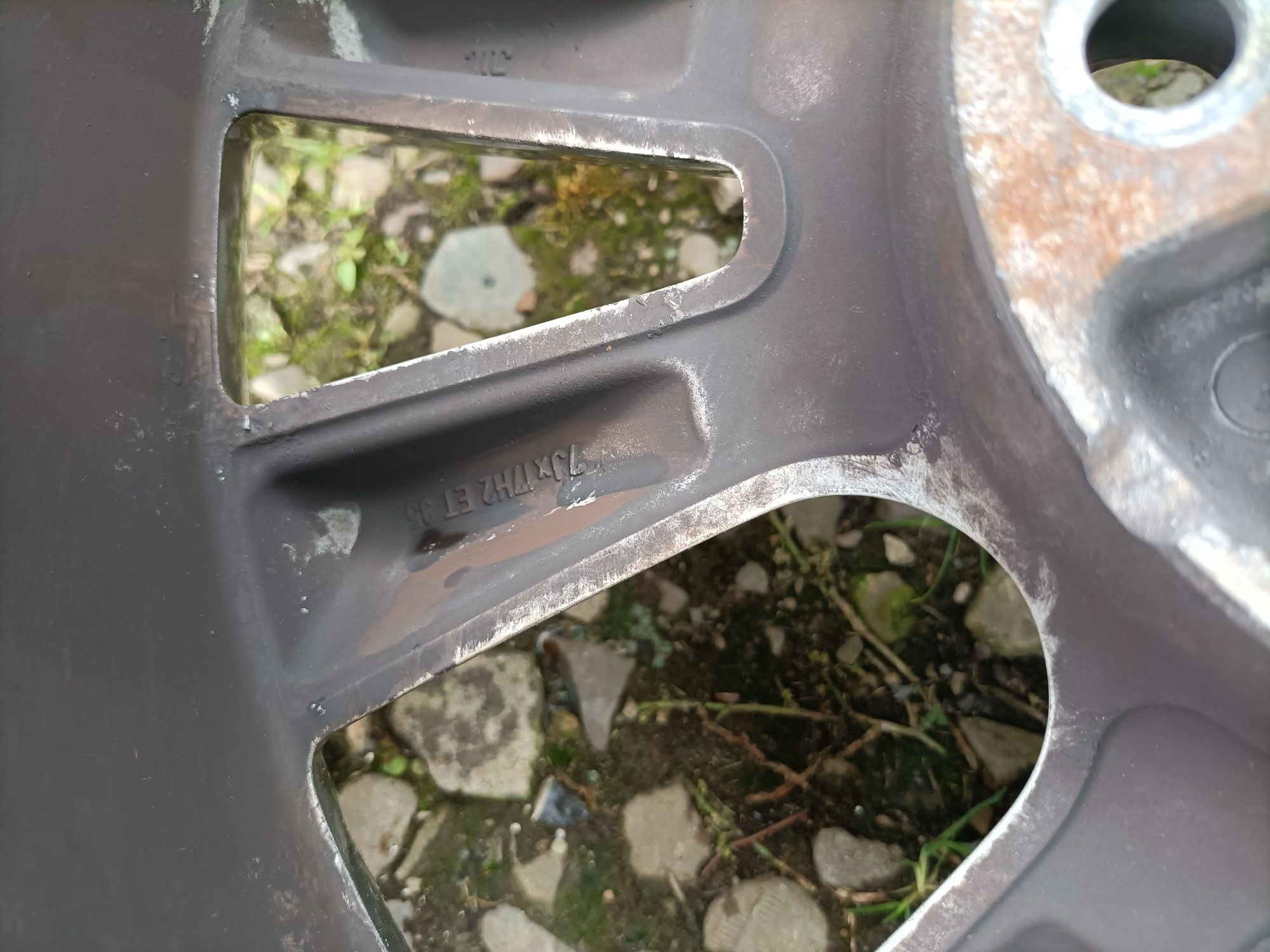 Felgi 17' Opel Astra H, Vectra C, Zafira B 5x110 ET35 z oponami Dunlop
